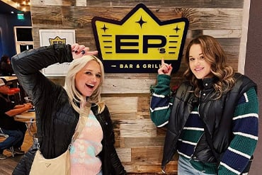 | The Guest House at Graceland | The Guest House at Graceland Elvis Presley's Bar & Grill