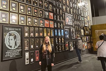 | The Guest House at Graceland | The Guest House at Graceland Elvis: The Entertainer Career Museum