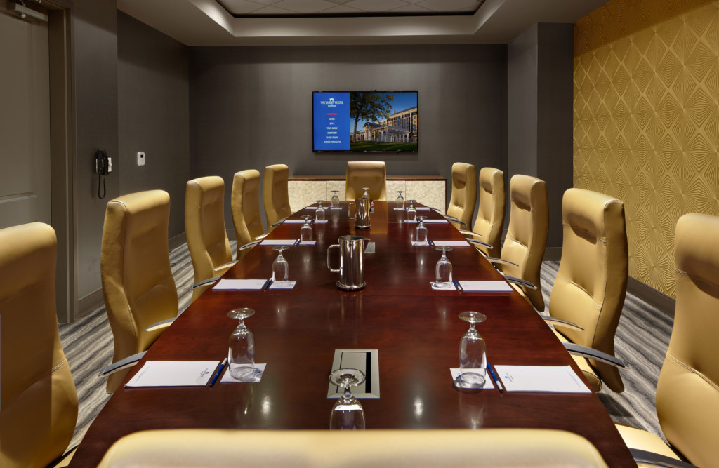 Guest-House-Graceland_Meeting_Country-copy