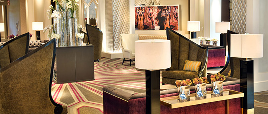 Check In Guest House Graceland Lobby