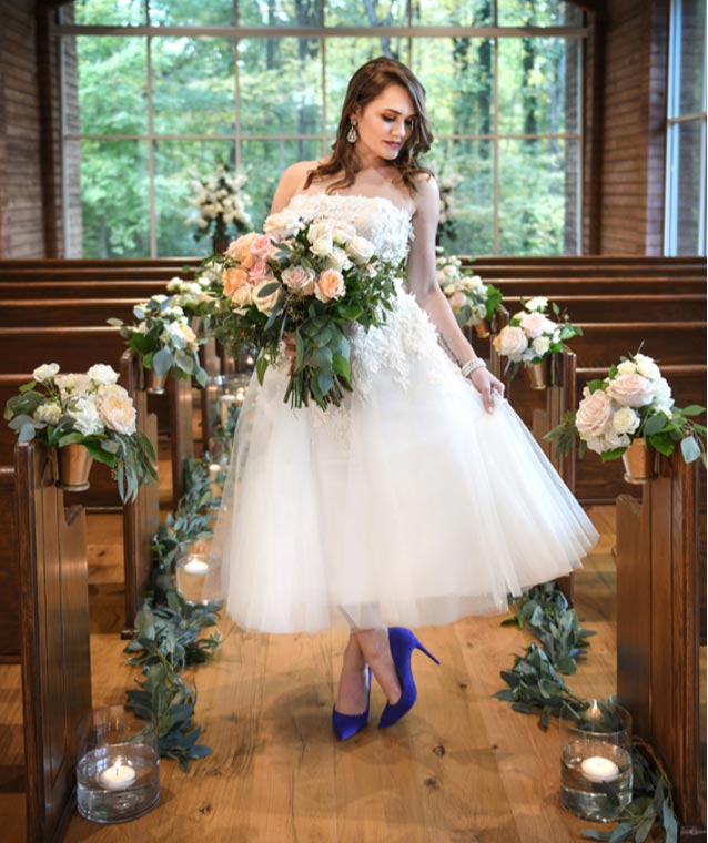 | The Guest House at Graceland Graceland's Chapel In The Woods - Blue Suede Shoes