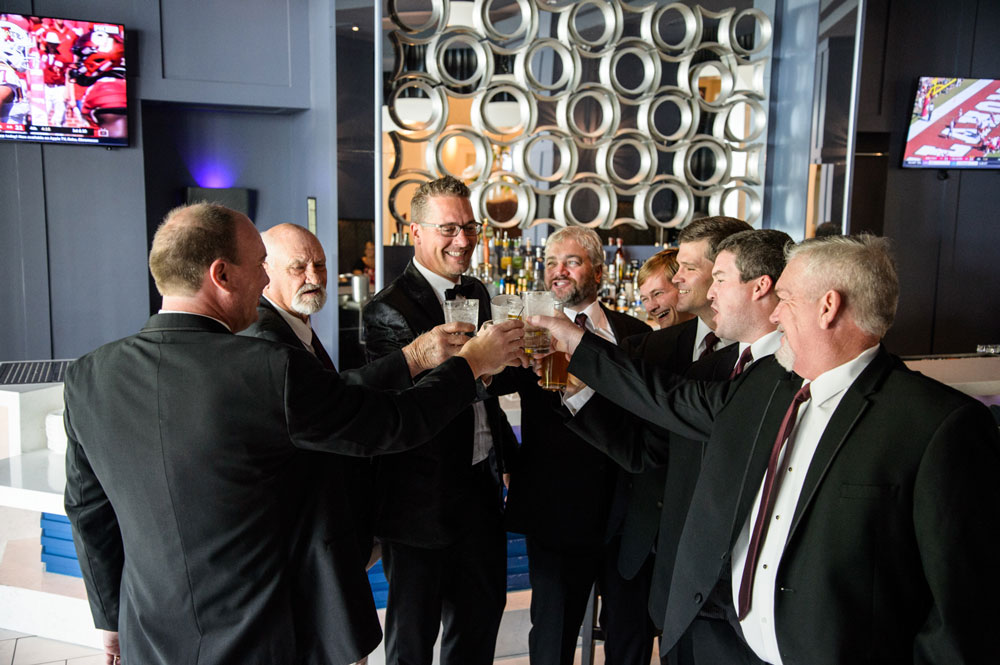 groomsmen toast guest house graceland wedding photo maddie moree