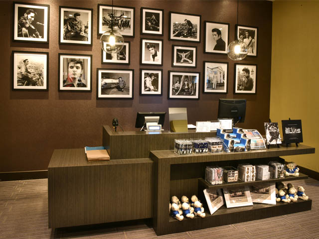 Guest-House-at-Graceland-Hotel-Gift-Shop-4