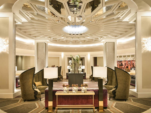 Guest-House-at-Graceland-Hotel-Lobby-1