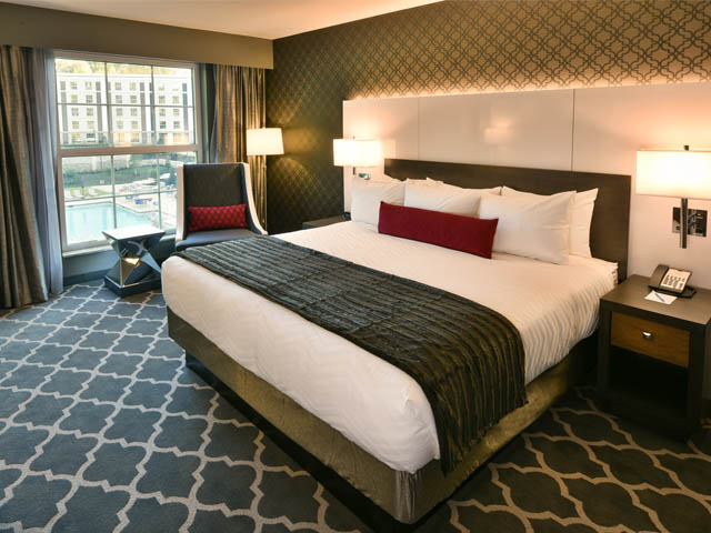 Guest-House-at-Graceland-Room-King-Room