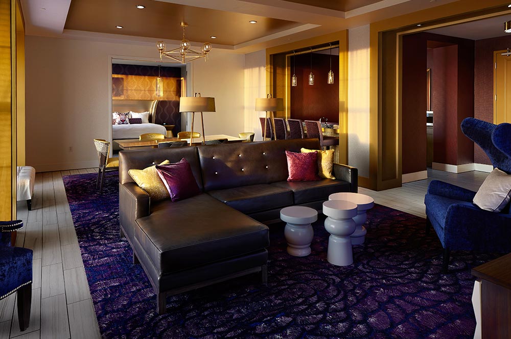 | The Guest House at Graceland The Guest House at Graceland - King Suite