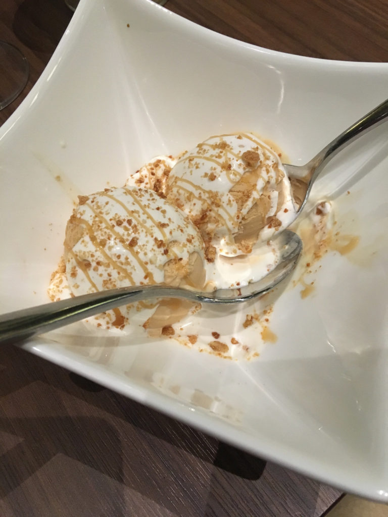 memphis-staycation-at-the-guest-house-at-graceland-9